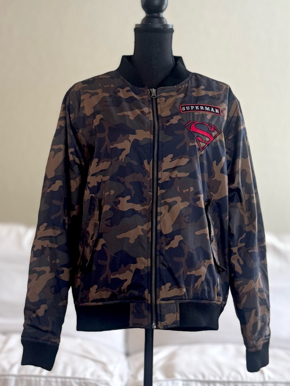 DC Comics Camo Bomber Jacket - olive & Black with Red Superman embroidered Patch